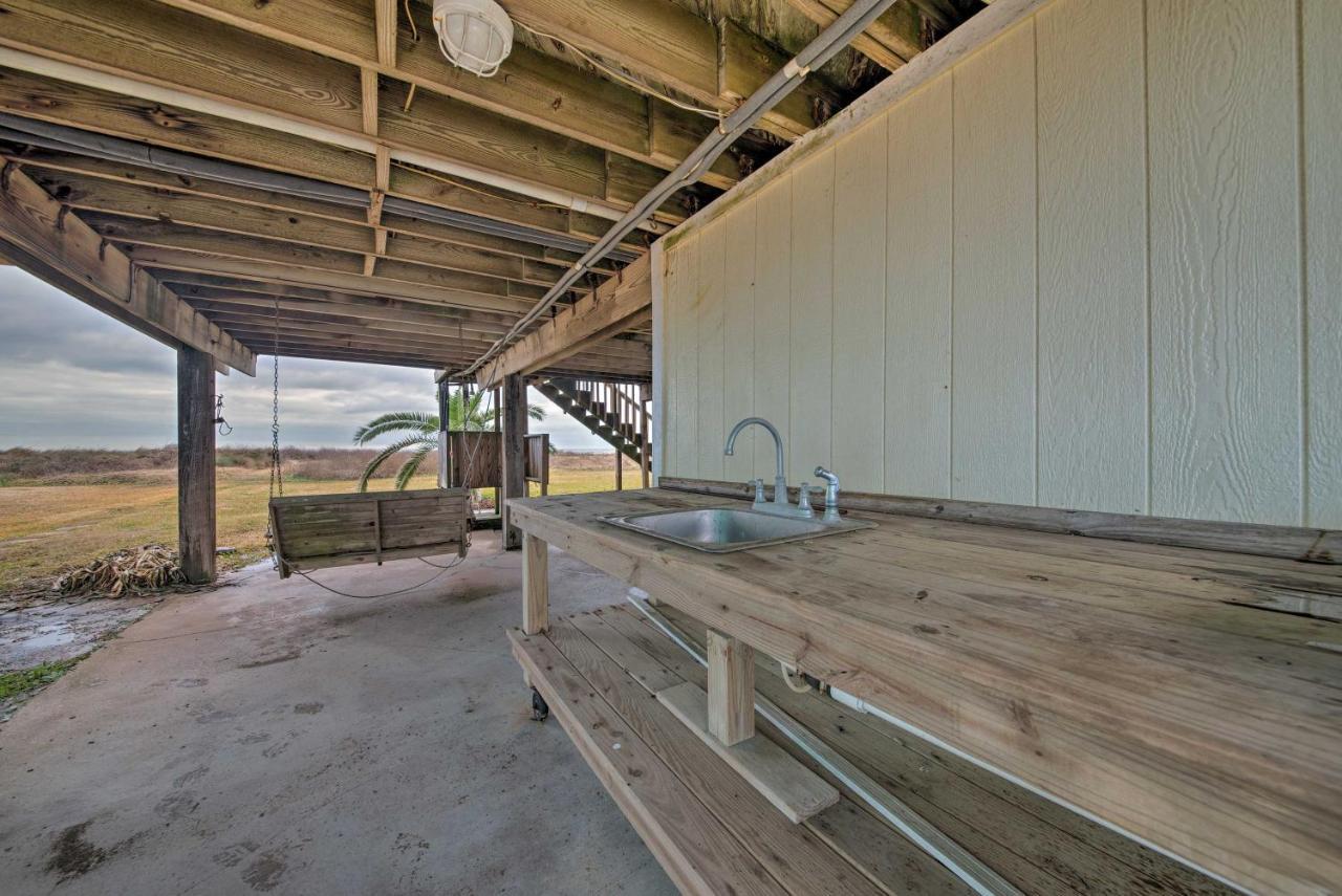 Galveston Beach House With Private Deck And Gulf Views Exteriér fotografie